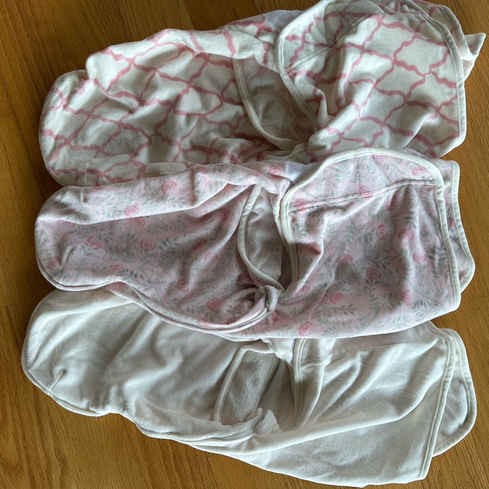aden + anais Pink & White Floral Swaddle Blanket
